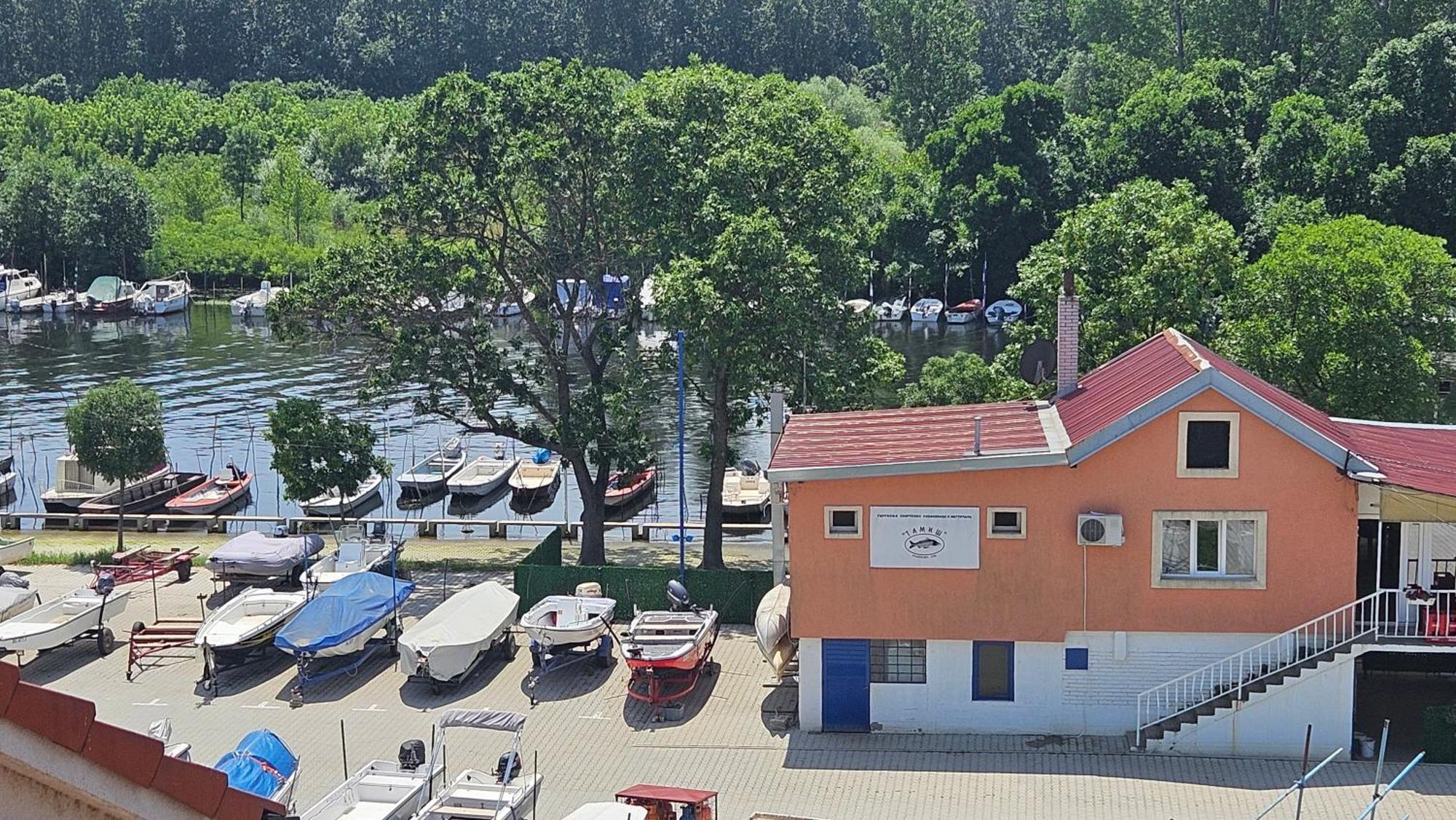Soul River E Cucina Pančevo Exterior foto