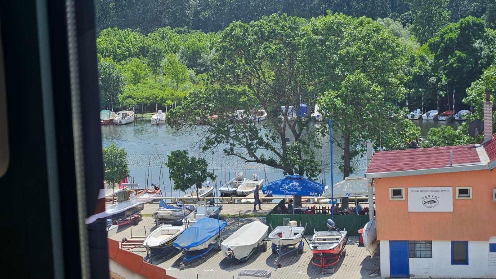 Soul River E Cucina Pančevo Exterior foto